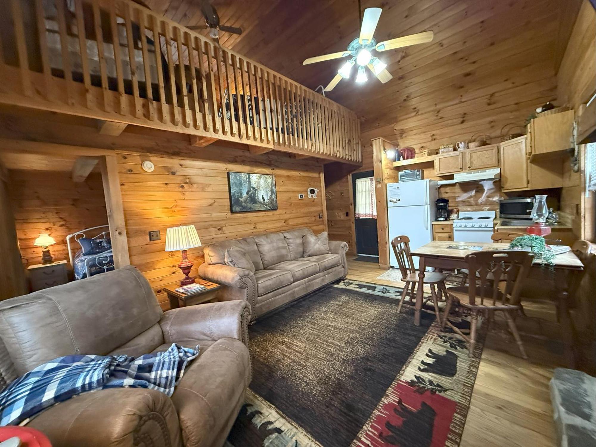 Cozy Bear Cabin-Stunning Mountain View, Dogs Welcome With Pet Rate Мегги-Вэлли Экстерьер фото